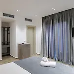 Eagle Hotel Ksamil