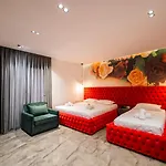 Hotel Eagle Ksamil