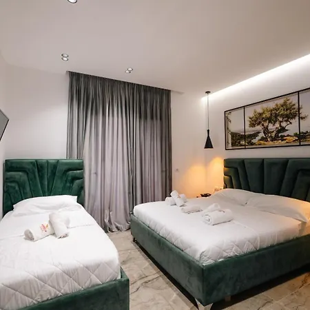 Eagle Hotel Ksamil